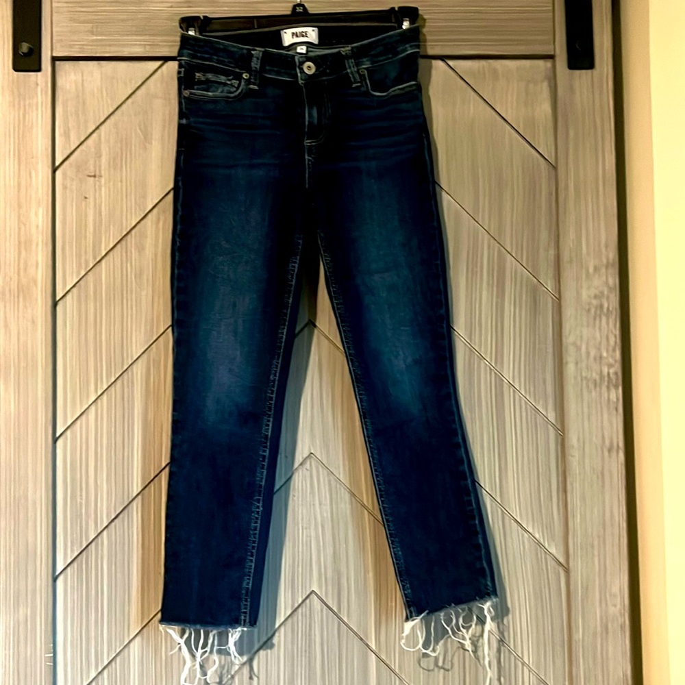 Perfect condition, Paige skyline skinny crop jeans, size 26